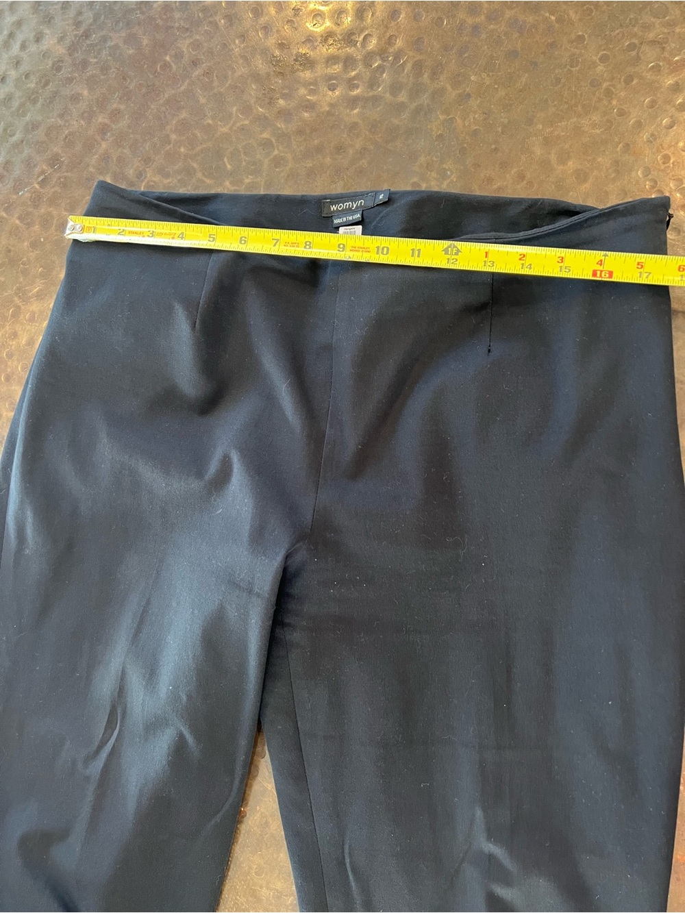 Womyn Black Cropped Straight-Leg Dress Pants - Picture 3 of 10